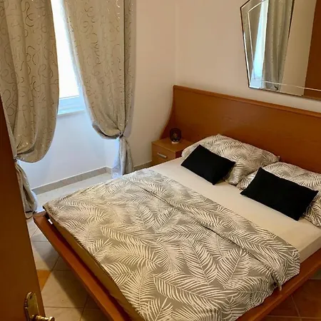 Cvetka * Piran